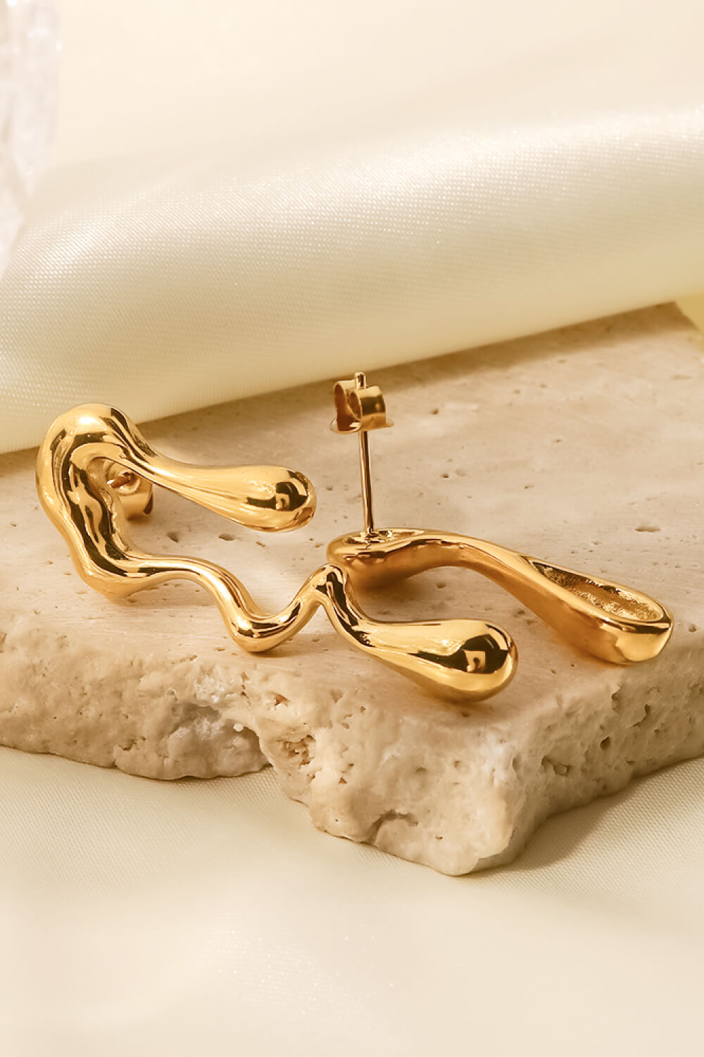 Oro Drip Earrings